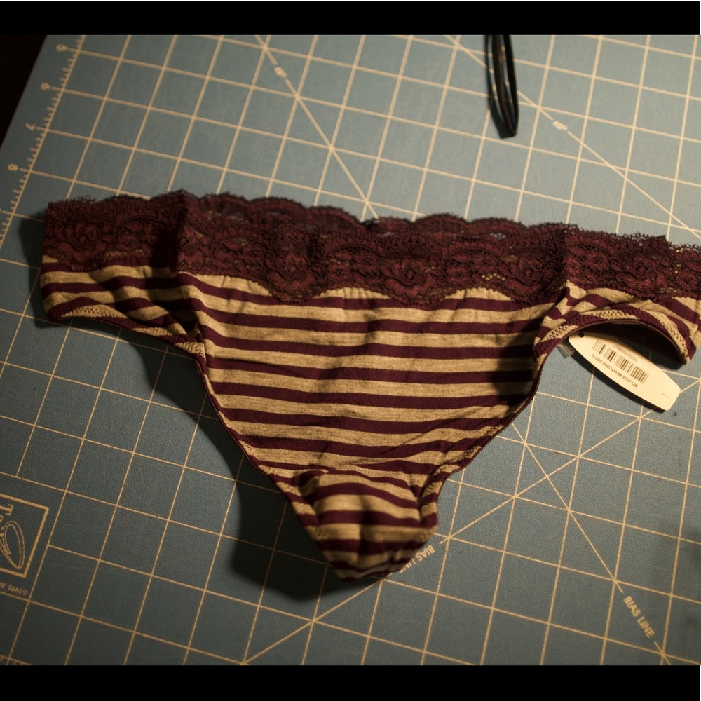 NWT! Adore Me Thong Panties - Large